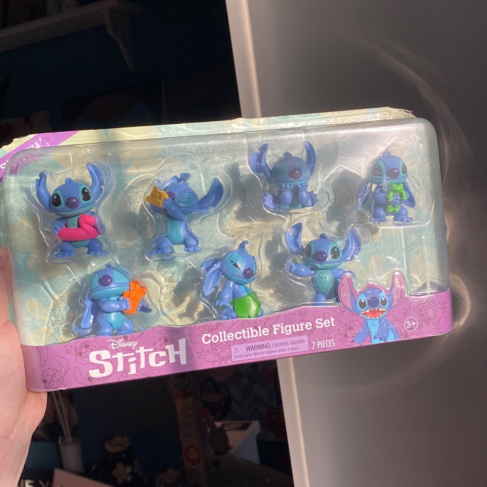 stitch collectable figures